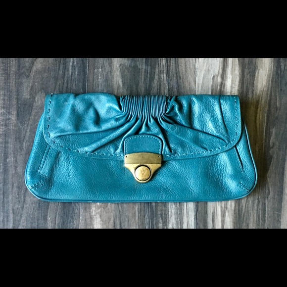 Kate Landry Clutch - Picture 2 of 8